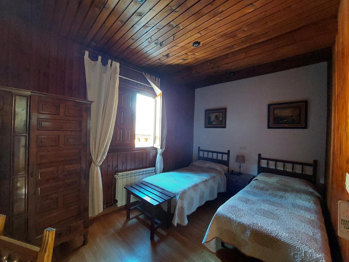 Hosteria Picos De Europa Potes Exteriör bild